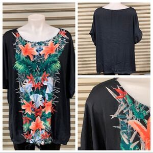 Liz Claiborne Women size 2X colorful top